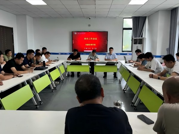 1758767750205762.jpg (1).jpg